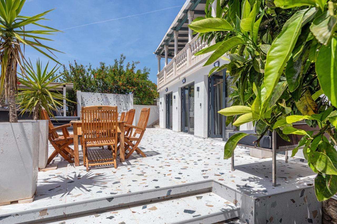 Hostel Villa Skansi Hvar Town Bagian luar foto