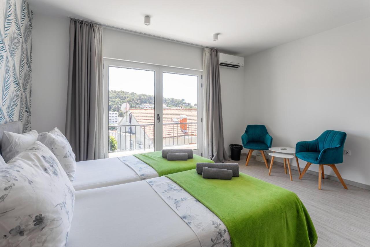 Hostel Villa Skansi Hvar Town Bagian luar foto